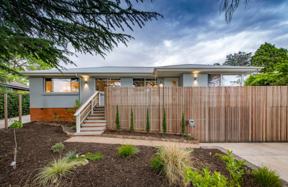 10a Parker St